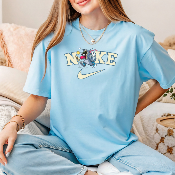 Nike v3, T-shirt