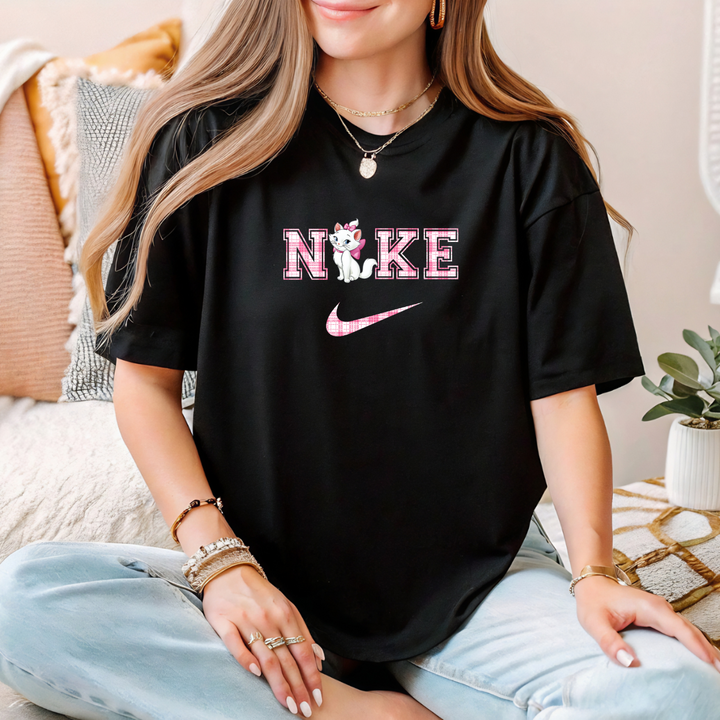 Nike v3, T-shirt