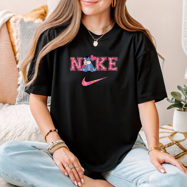 Nike v3, T-shirt