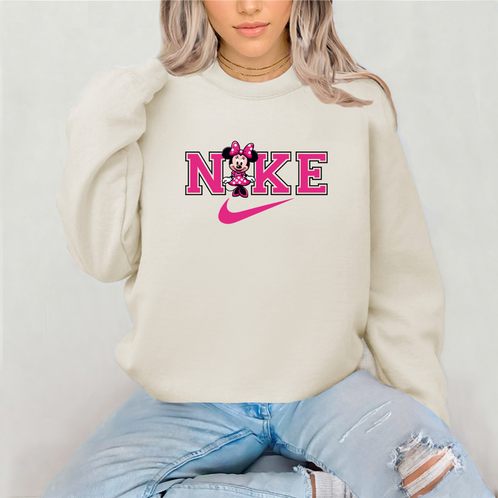 Nike v3, Crewneck